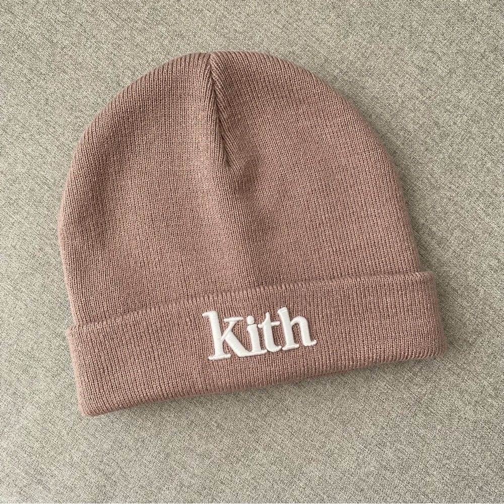 Kith embroidered logo beanie taupe